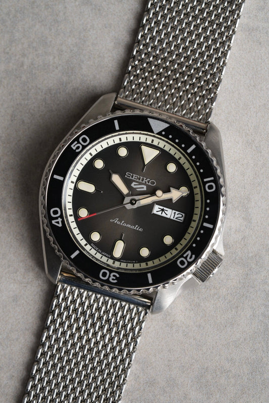 Seiko 4R36-07G0