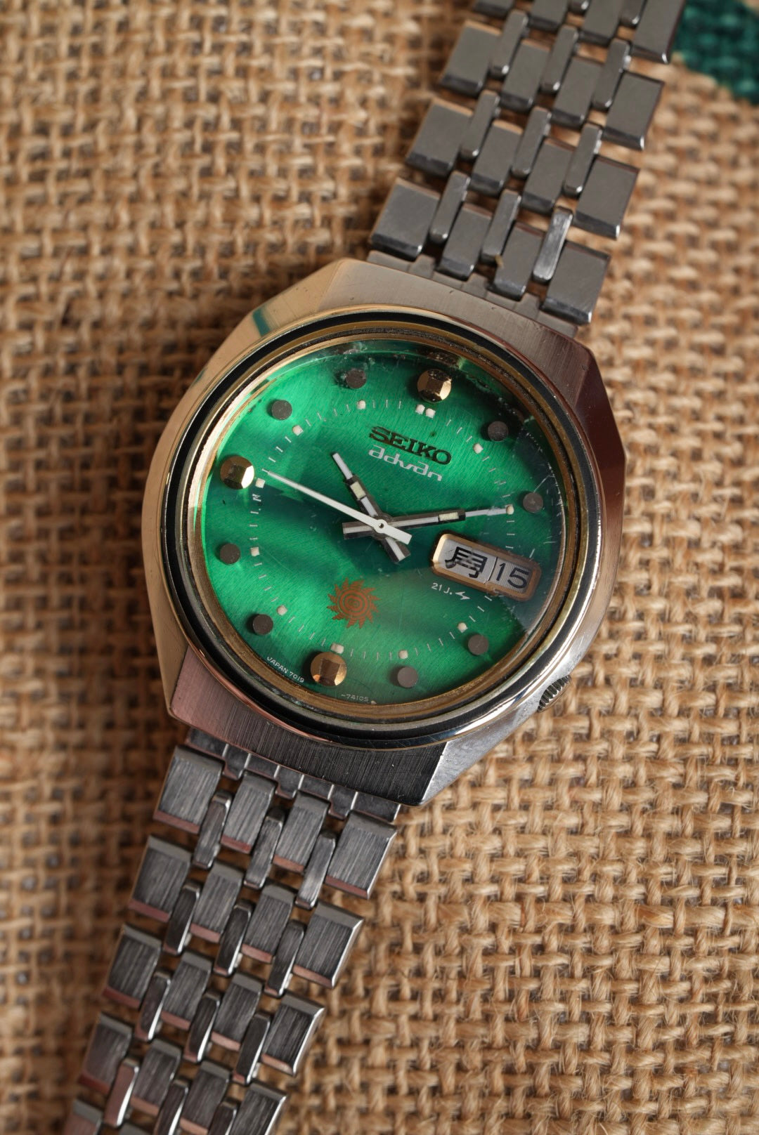 Seiko Advan 7019-7300